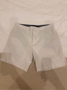 Club Monaco Off White Shorts 32 7” Inseam